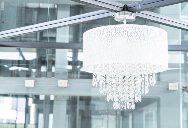 Zalety stosowania aluminiowych profili LED w nowoczesnych projektach oświetleniowych