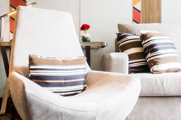 „Jak wybrać idealny fotel z funkcją spania do nowoczesnego wnętrza”